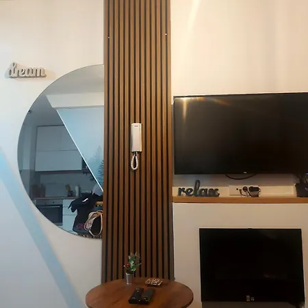 Apartment Borovi30